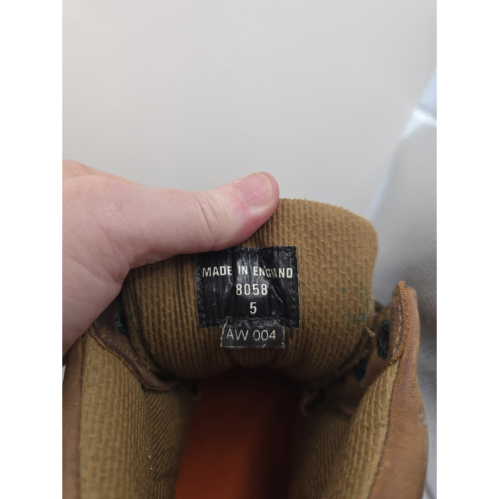 DR. MARTENS Womens Chunky Brown Leather Lace Boots. Worn 1 Time Size 5 - Picture 13 of 14
